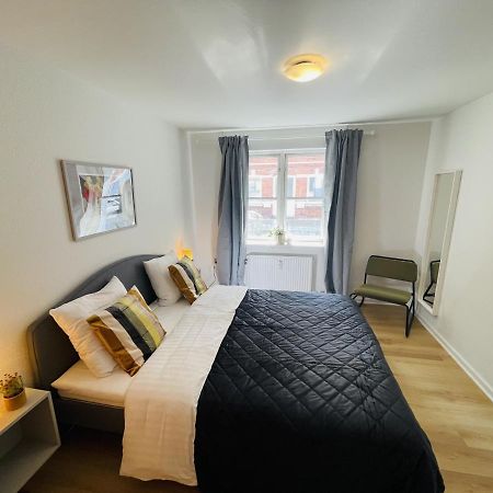 Aday - Central Terrace Apartment In Hjørring Kültér fotó