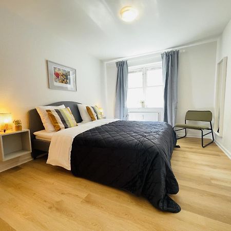 Aday - Central Terrace Apartment In Hjørring Kültér fotó