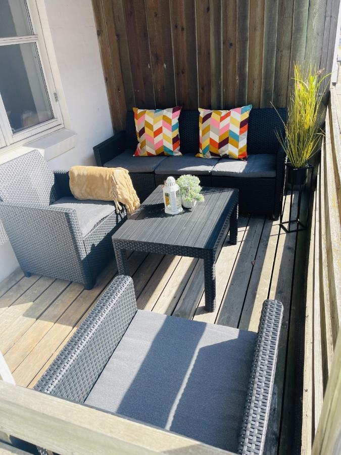 Aday - Central Terrace Apartment In Hjørring Kültér fotó