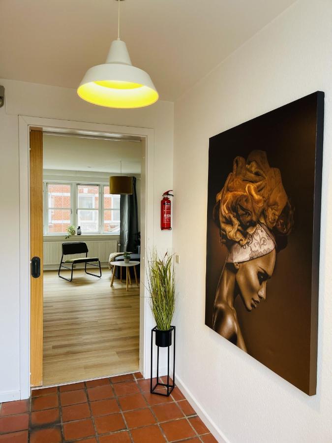 Aday - Central Terrace Apartment In Hjørring Kültér fotó
